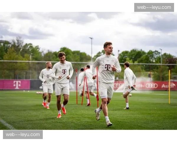 德国基米希中场组织核心 传球成功率与进攻方向选择质量