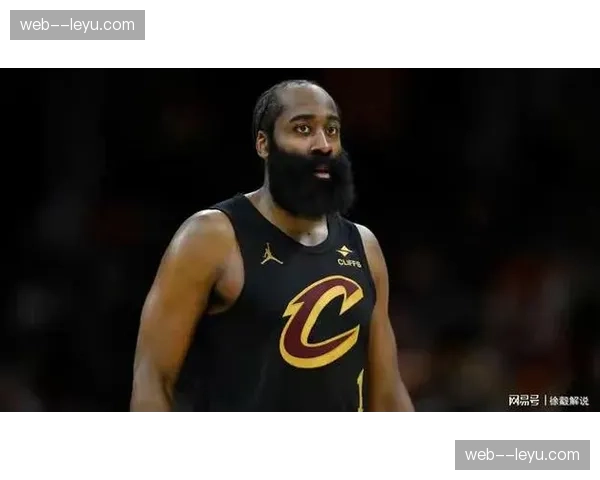 骑士进攻效率119.3防守效率110.7 米切尔哈登双核驱动净效率+8.6