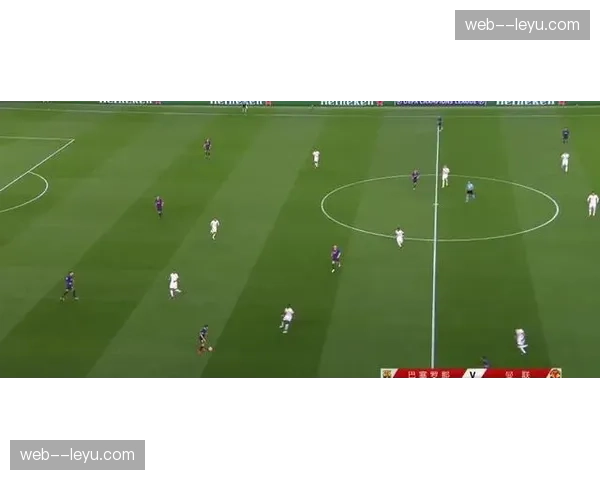 富勒姆帕利尼亚中场拦截体系完整，防守组织优于数据体现