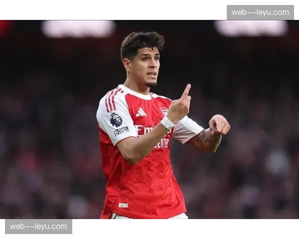 阿森纳后卫因卡皮耶肌肉挫伤 3月底受伤至今未愈